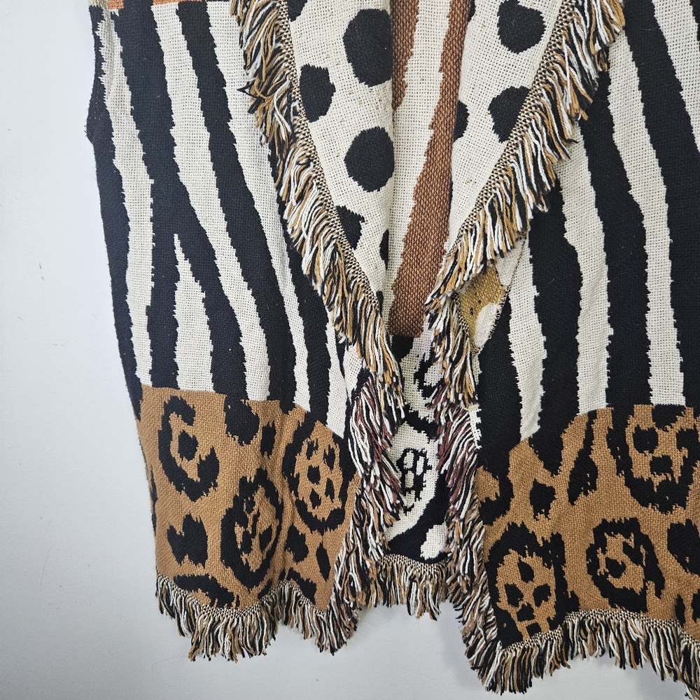 VTG Bronco Billy's Tapestry Fringe Vest Animal Print Pattern Play Safari Western - Picture 3 of 9